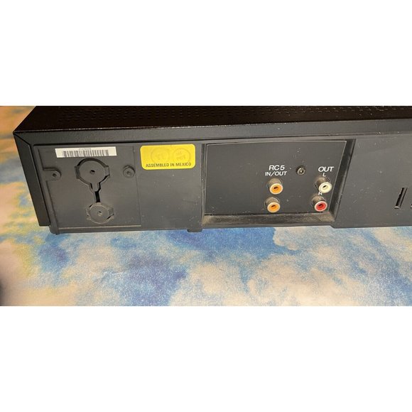 Magnavox CD Player Model CDB-490, Works Well - Tested - Picture 8 of 13